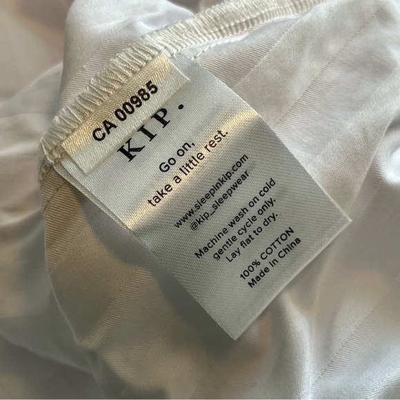 KIP. Premium Cotton Pajama Set in Lily White - Picture 14 of 16